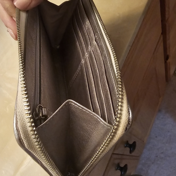 COACH "POPPY" LRG  BAG/WALLET - Picture 7 of 11